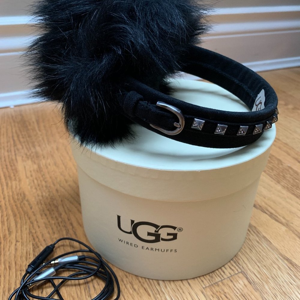 New UGG's Toscana Pile Tech Wired earmuffs
